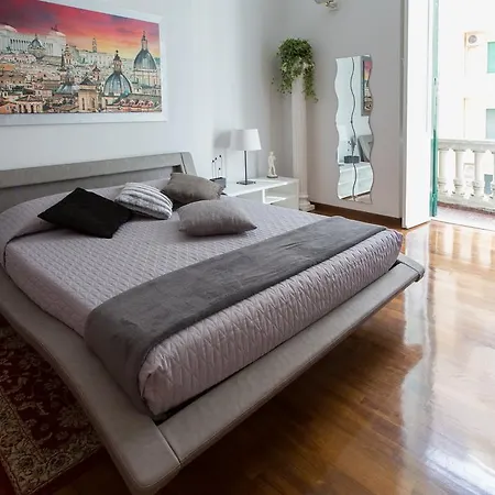 Steven Apartment *